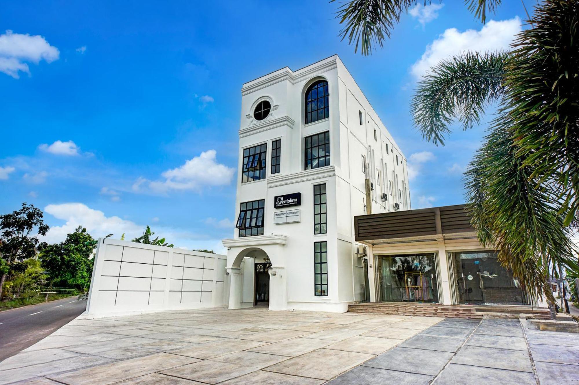 Capital O 94254 Dental Inn Banda Aceh Exterior photo